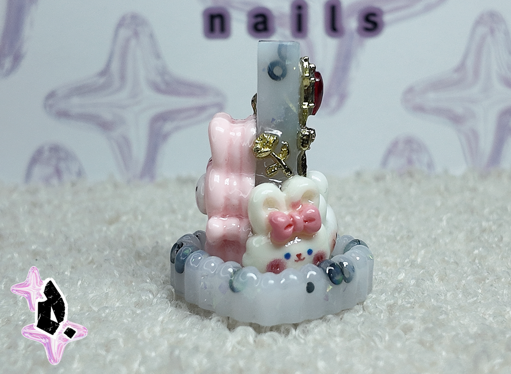 'Heart' Nail Display Stand