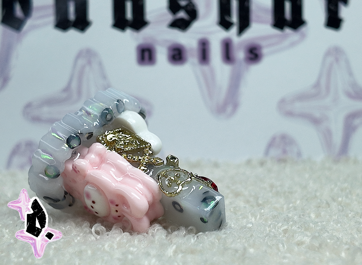 'Heart' Nail Display Stand