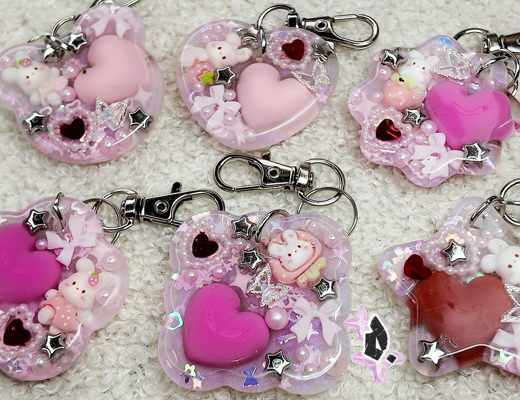 'Love' Keyring (Lucky Dip)