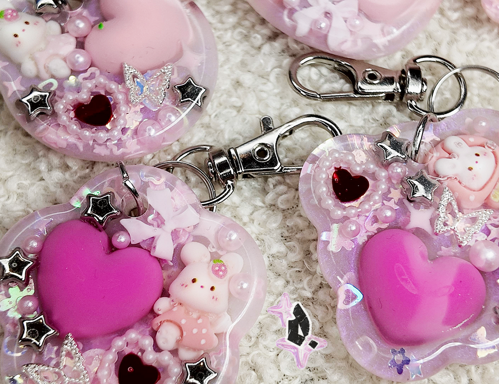 'Love' Keyring (Lucky Dip)