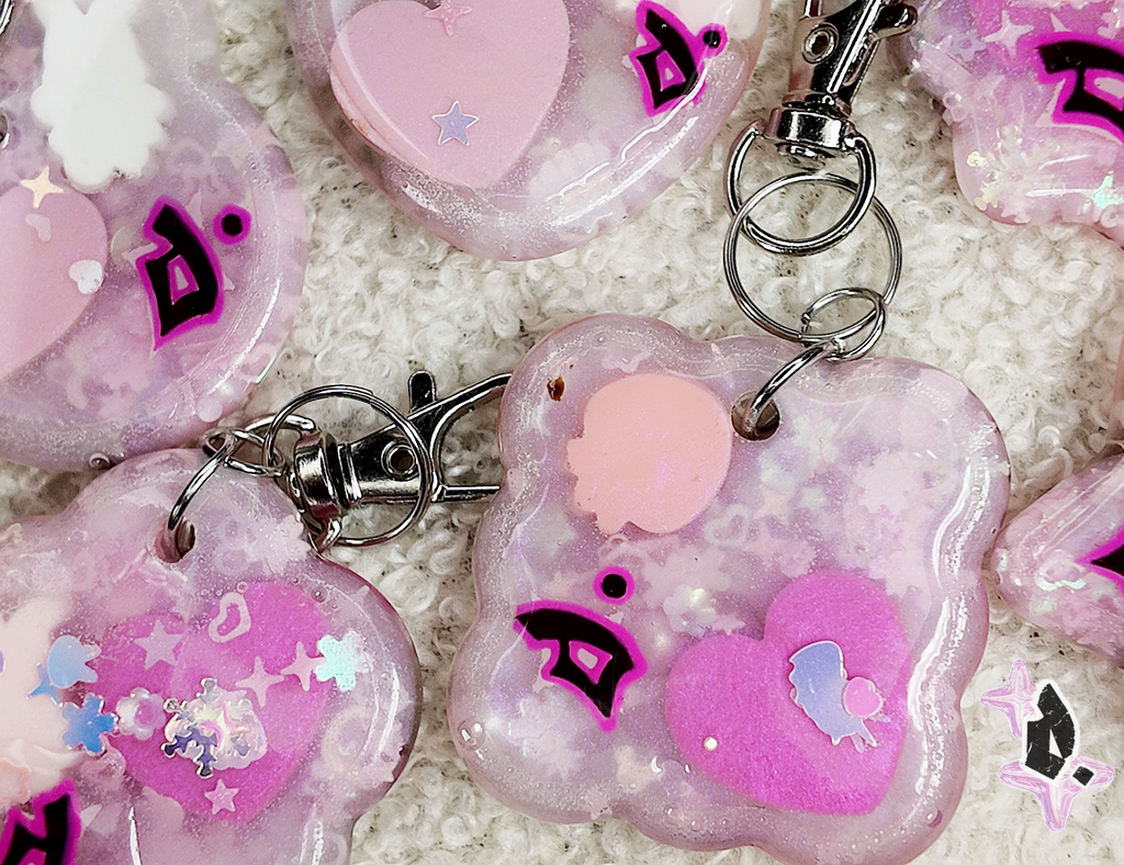 'Love' Keyring (Lucky Dip)